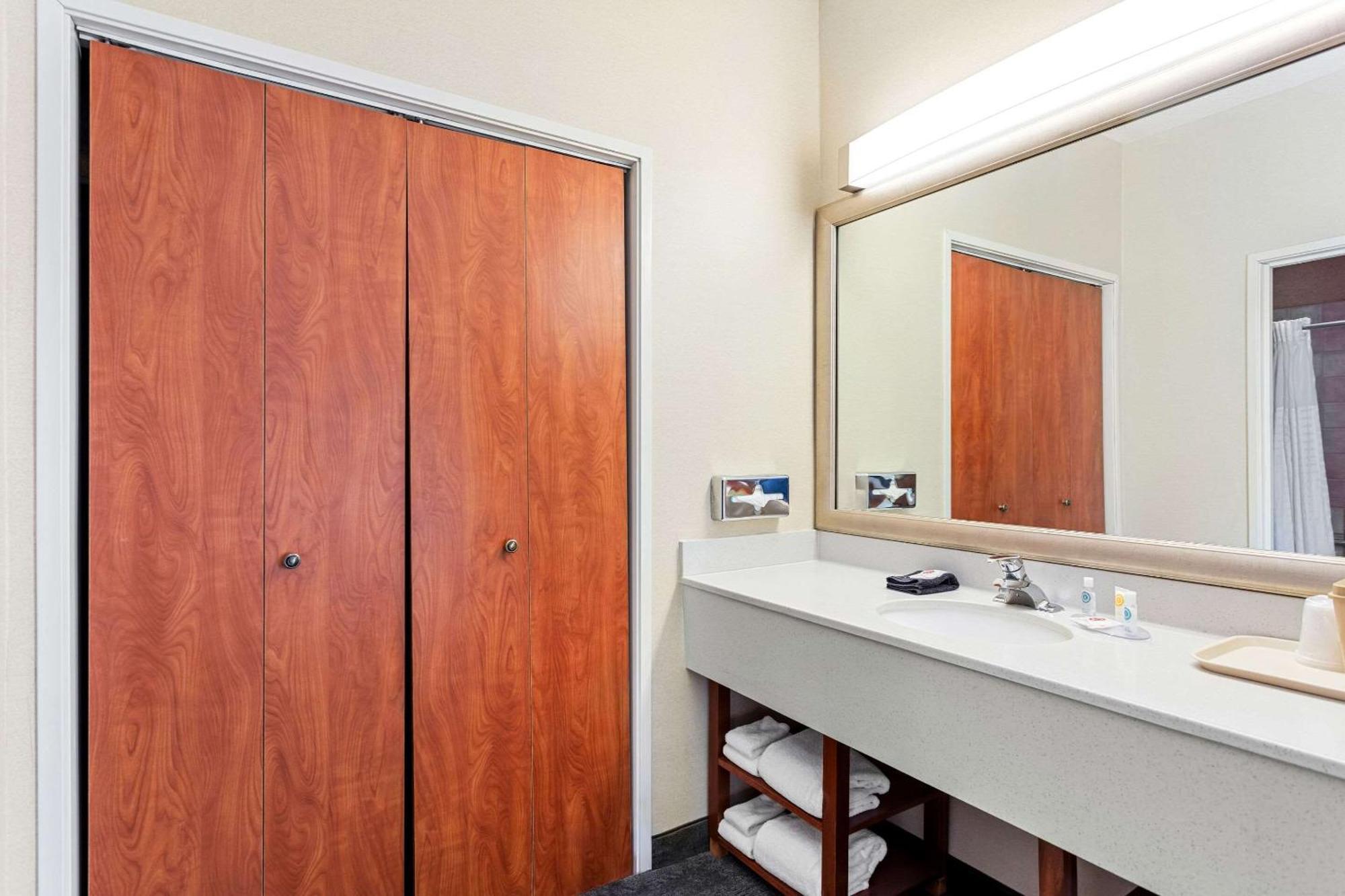 Comfort Inn & Suites I-25 Near Spaceport America Truth or Consequences Bagian luar foto